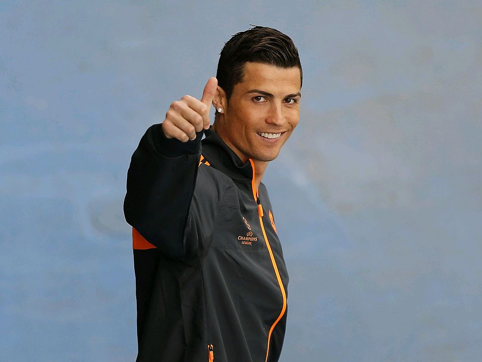 2025年三级社会体育指导员（足球）培训班结业（2025年足球项目三级社会体育指导员培训班圆满结业）