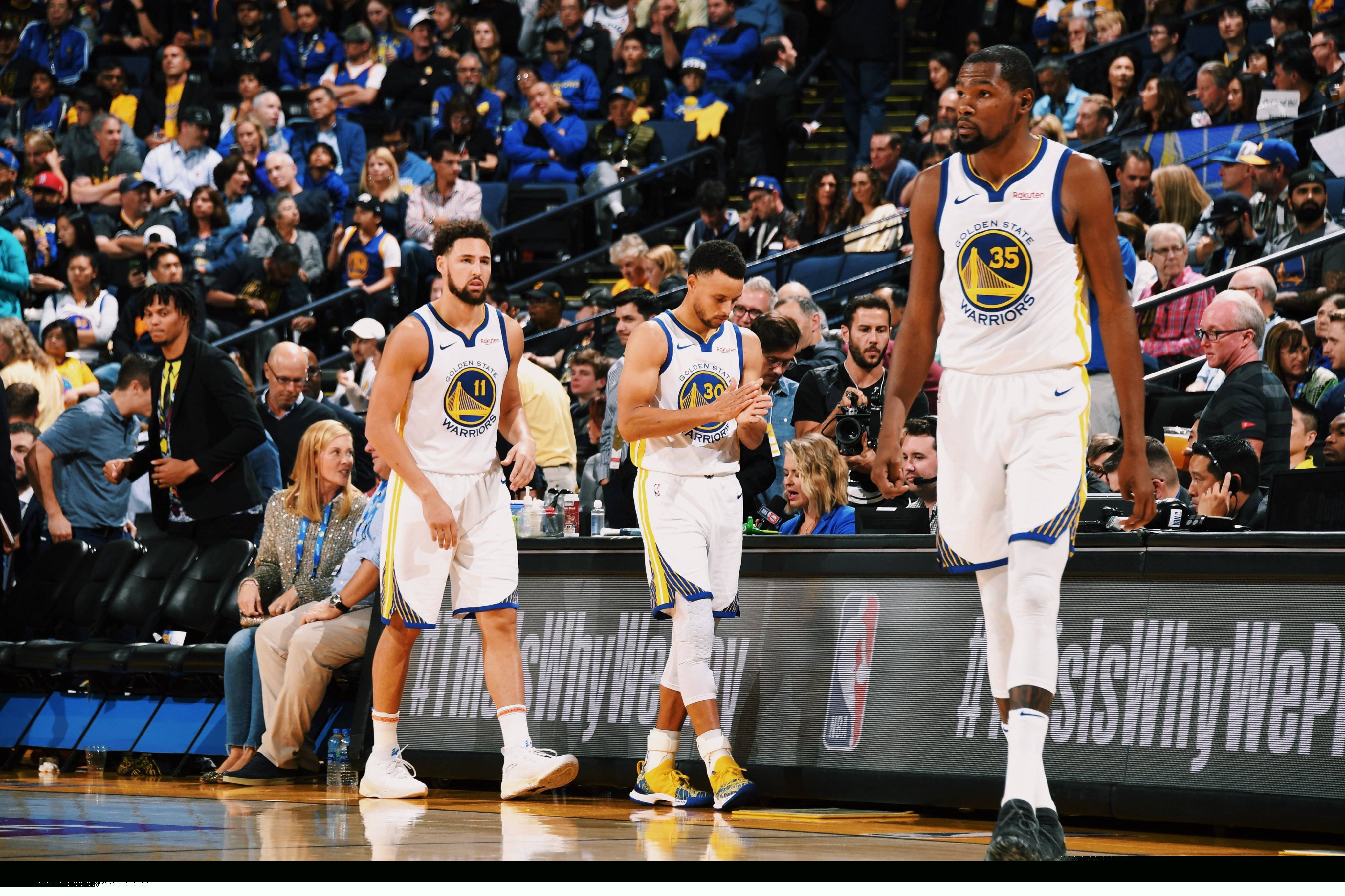 女足莱曼分享家中被盗后一片狼藉：下次请顺便帮我打扫一下（女足球星莱曼晒家被盗后凌乱现场：下次记得顺手打扫一下）