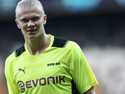 未来可期！克尼佩尔19中11砍全场最高29分 正负值+10（前途可期！克尼佩尔19投11中轰全场最高29分，正负值+10）