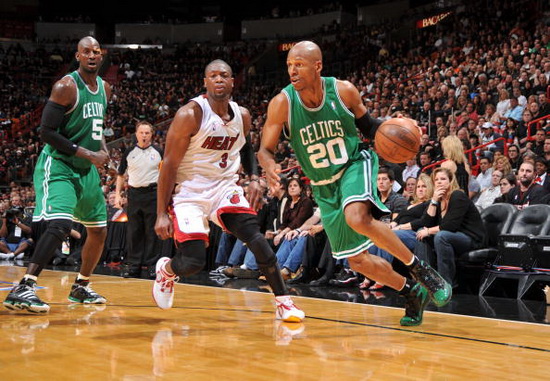 NBA战报：弗拉格22分6板，独行侠118-108击败热火（NBA快讯：弗拉格砍下22分6篮板，独行侠118-108力克热火）