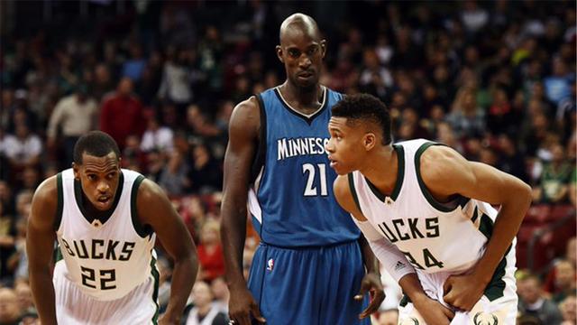 卡恩：阿隆索的体系足球需要特定球员，他的理念不适合皇马（卡恩：阿隆索战术依赖特定球员，其足球理念与皇马不匹配）