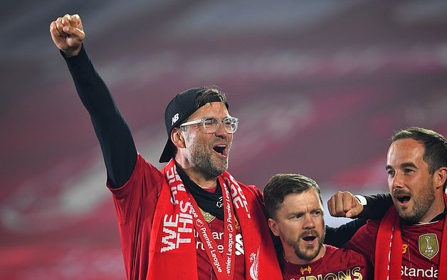 罗体：罗马非常渴望得到齐尔克泽，但双方就租借方式仍有分歧（罗体：罗马力求引进齐尔克泽，租借条款分歧尚未解决）