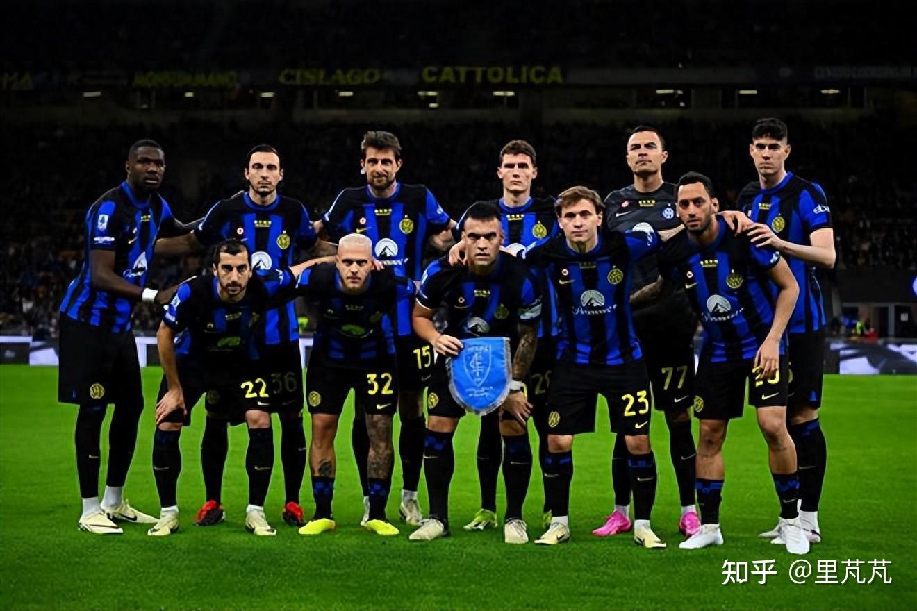 天赋碾压！文班亚马接球背转身后仰跳投 造成切特犯规打成2+1（文班亚马天赋爆棚：背转身后仰跳投命中并造切特犯规，强势完成2+1）