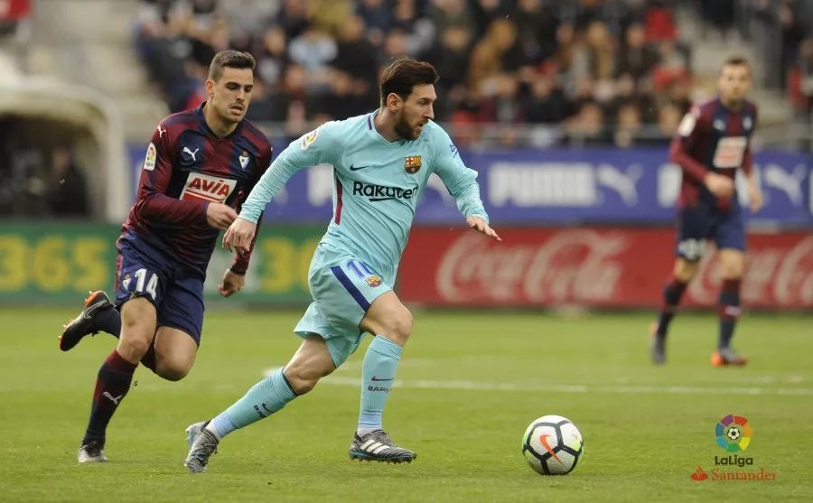 科里纳：正提议世界杯中VAR扩宽应用，复核角球+介入两黄判罚（科里纳：推动世界杯扩大VAR应用，复核角球并介入两黄判罚）