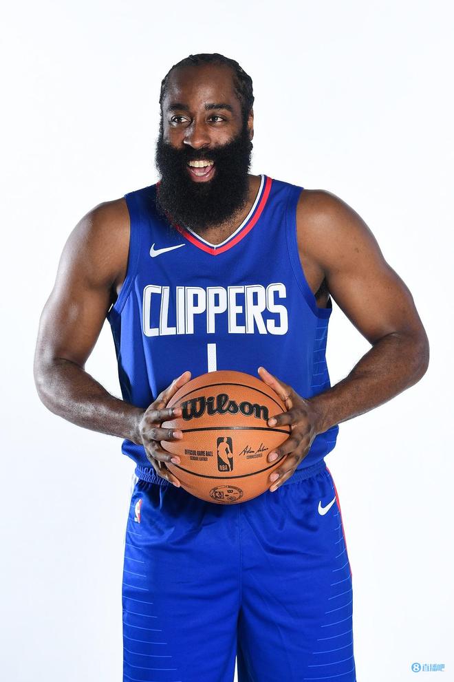 官方：皇家奥维耶多宣布新帅，乌拉圭人阿尔马达执教到赛季末（皇家奥维耶多官宣：乌拉圭教头阿尔马达上任，执教至赛季末）