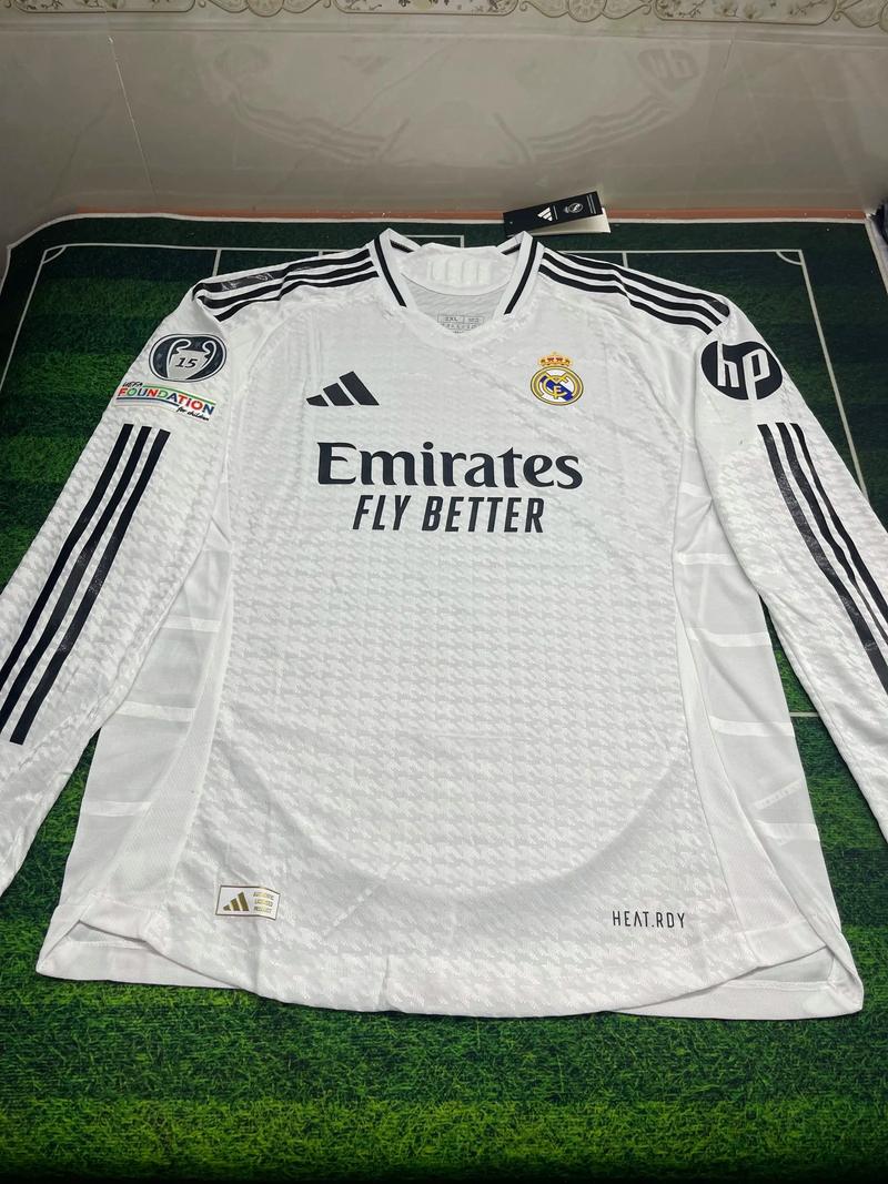 八村塁：东契奇缺席必须得有人站出来，我们需要保持团结一致（八村塁谈东契奇缺阵：总得有人顶上，我们必须团结一致）