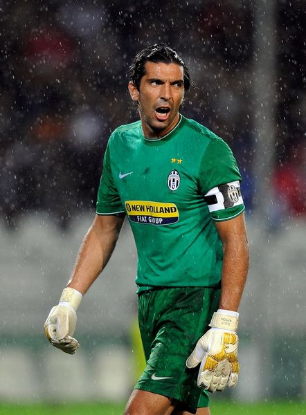 3分钟537次！河南10少年刷新“同心绳”吉尼斯世界纪录（河南10名少年3分钟完成537次，“同心绳”项目再创吉尼斯世界纪录）