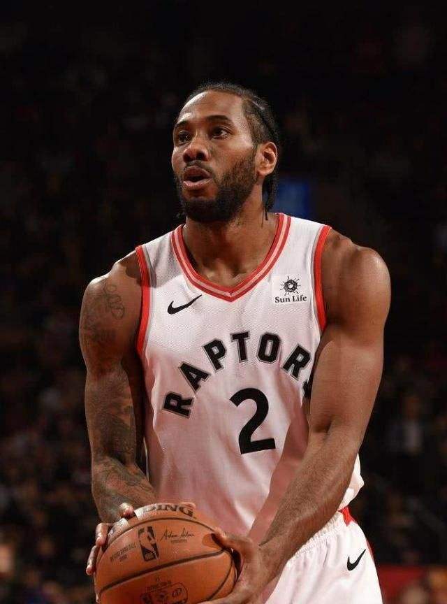 意天空：菲尔克鲁格已完成体检，将穿米兰9号球衣（意天空：菲尔克鲁格体检完成，预计身披米兰9号战袍）