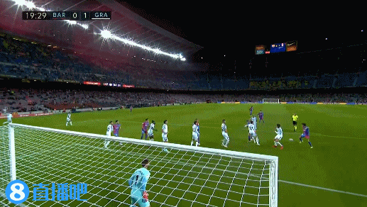 记者：内马尔已正常参加训练，能够参加周六桑托斯的保级战（记者称内马尔已恢复正常训练，周六可出战桑托斯保级大战）