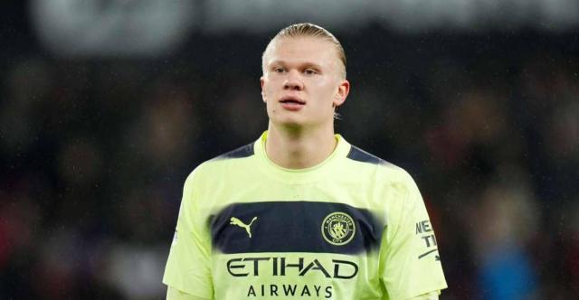 巴萨重返诺坎普当天日程：赛前有烟花秀，中场休息有乐队表演（巴萨回归诺坎普当日安排：赛前烟花秀，半场乐队登场）