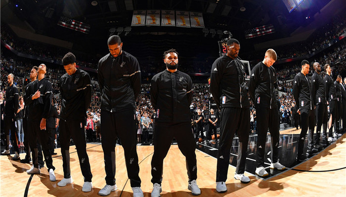 国王战掘金伤病报告：头号得分手拉文缺阵，施罗德小概率出战（国王对阵掘金伤情更新：头号得分手拉文缺席，施罗德小概率出战）