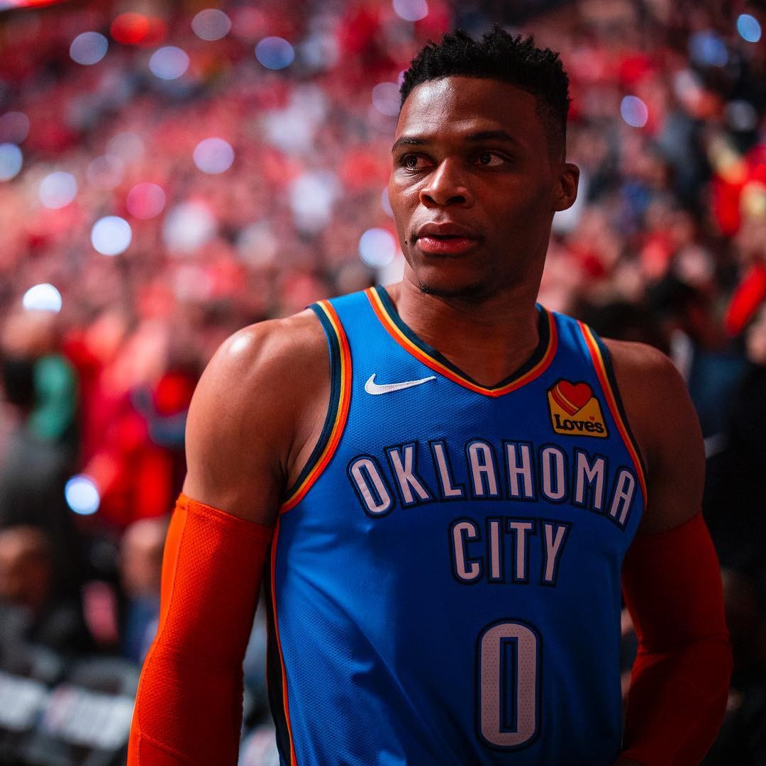 法甲争四大战再添悬念（法甲前四争夺再添变数）