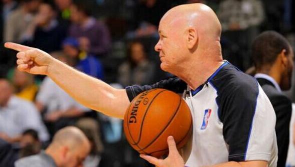 TA：莫斯克拉的贡献远不止是“临时救火”，他完全封锁了凯恩（TA：莫斯克拉的作用远超权宜之计，他彻底冻结了凯恩）